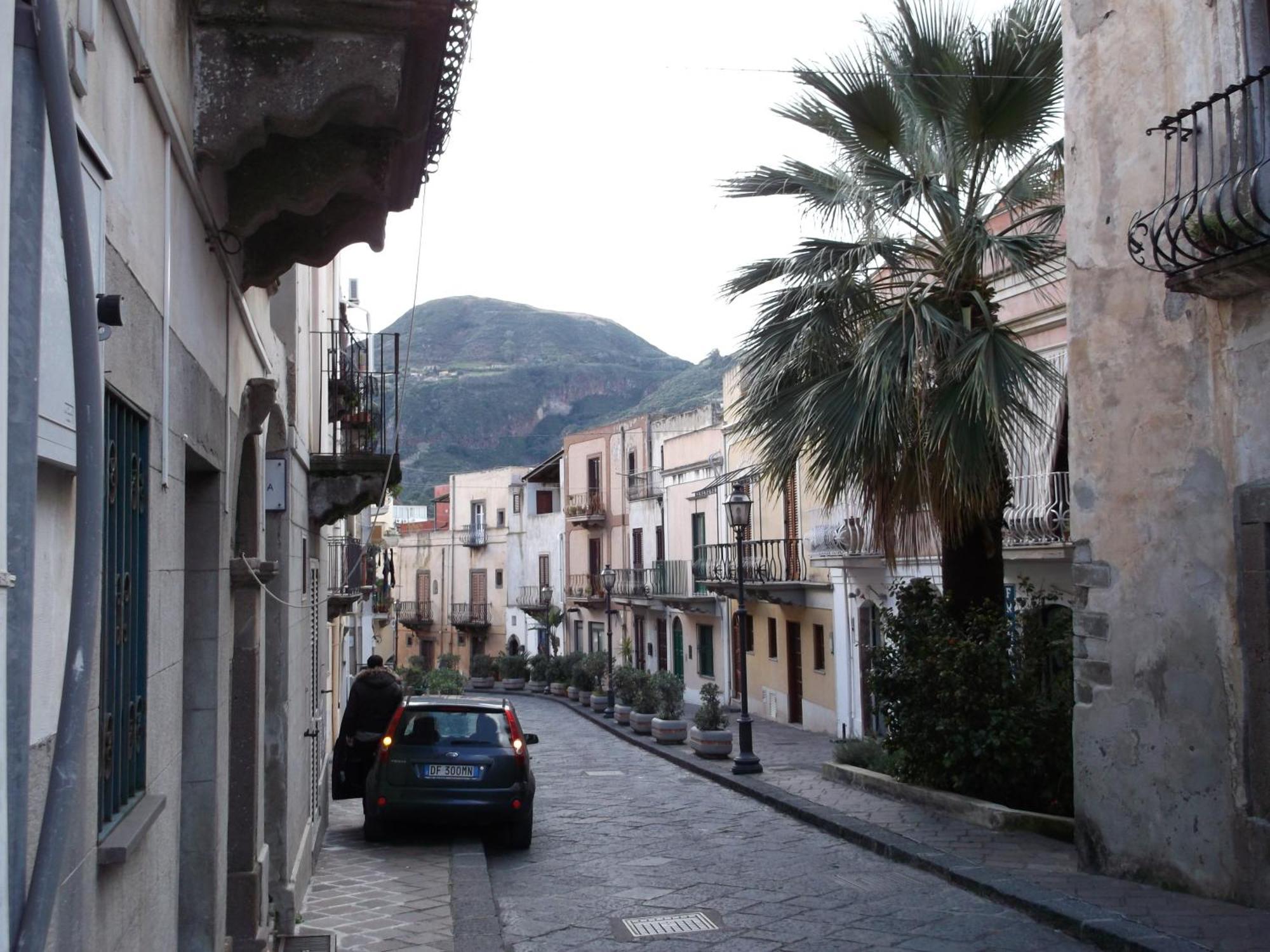 Centrostoricolipari Vila Exterior foto
