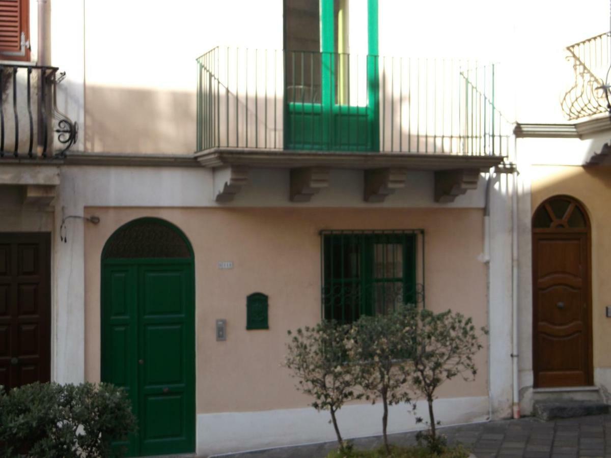 Centrostoricolipari Vila Exterior foto