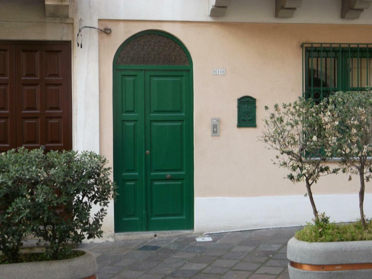 Centrostoricolipari Vila Exterior foto